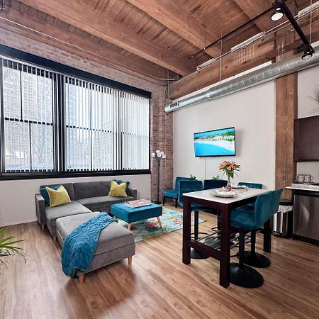 Luxery Stay Chicago - Themed Units! Close To Downtown, Mccormick Place & Wintrust Arena Ngoại thất bức ảnh