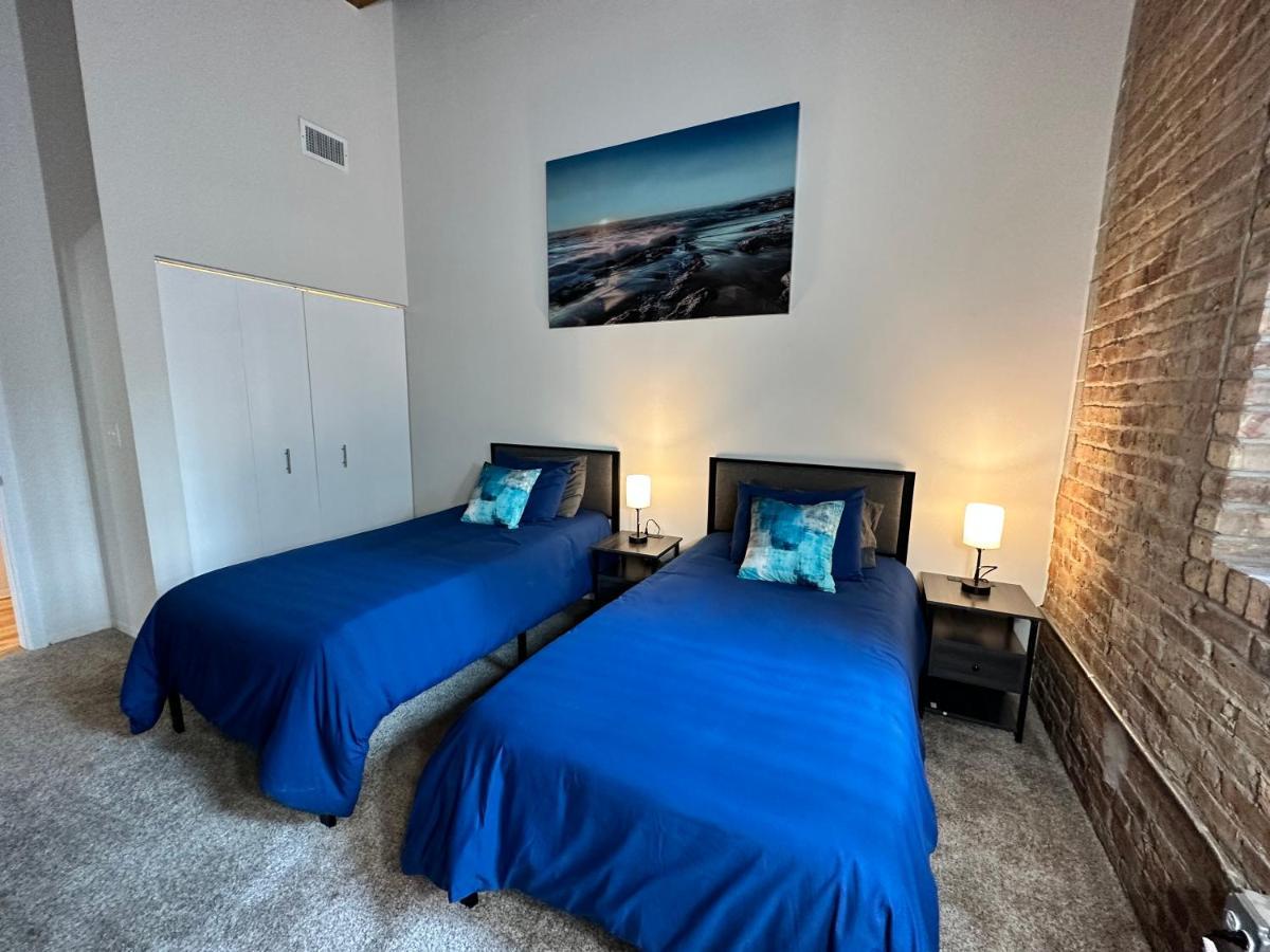 Luxery Stay Chicago - Themed Units! Close To Downtown, Mccormick Place & Wintrust Arena Ngoại thất bức ảnh