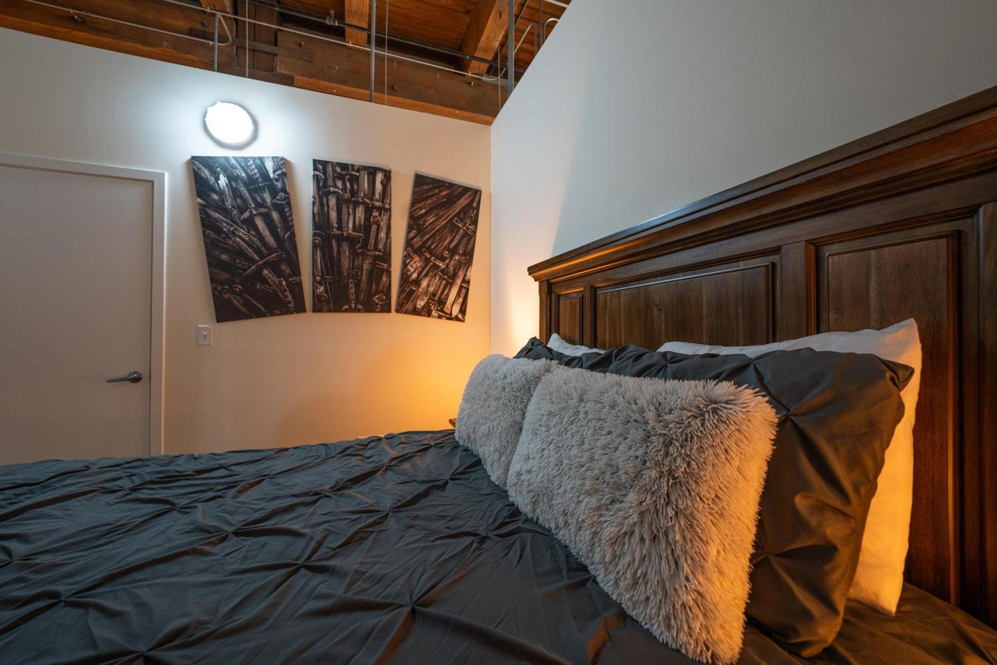 Luxery Stay Chicago - Themed Units! Close To Downtown, Mccormick Place & Wintrust Arena Ngoại thất bức ảnh