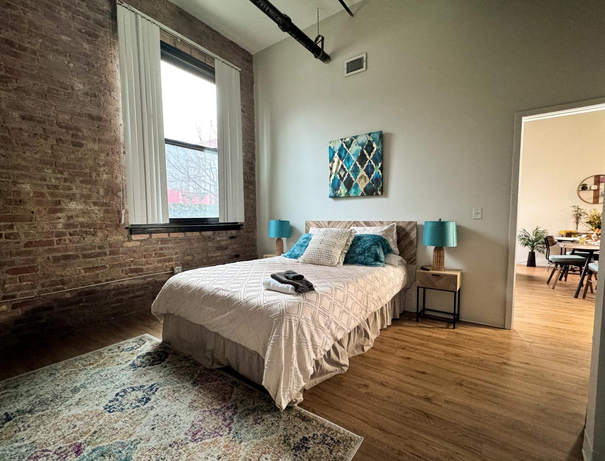 Luxery Stay Chicago - Themed Units! Close To Downtown, Mccormick Place & Wintrust Arena Ngoại thất bức ảnh
