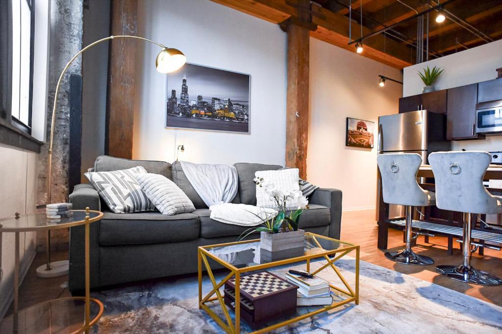 Luxery Stay Chicago - Themed Units! Close To Downtown, Mccormick Place & Wintrust Arena Ngoại thất bức ảnh