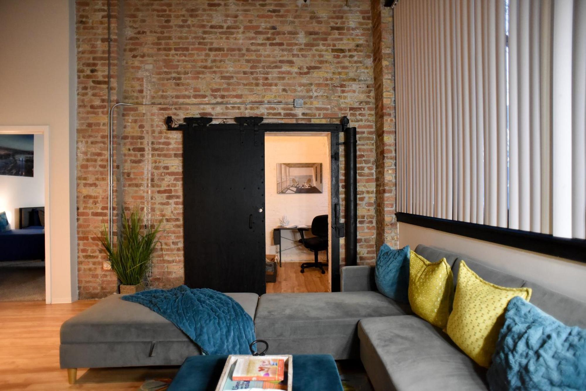 Luxery Stay Chicago - Themed Units! Close To Downtown, Mccormick Place & Wintrust Arena Ngoại thất bức ảnh