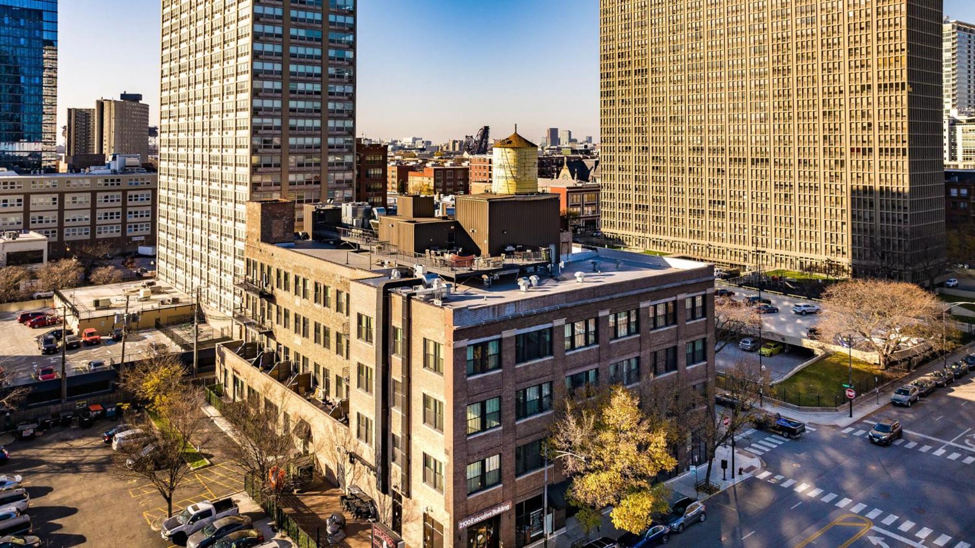 Luxery Stay Chicago - Themed Units! Close To Downtown, Mccormick Place & Wintrust Arena Ngoại thất bức ảnh