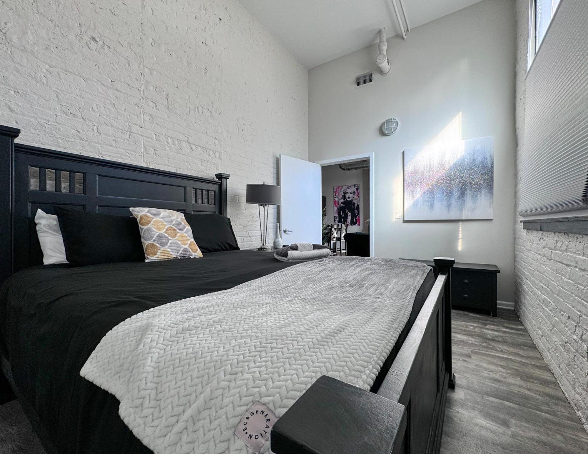 Luxery Stay Chicago - Themed Units! Close To Downtown, Mccormick Place & Wintrust Arena Ngoại thất bức ảnh